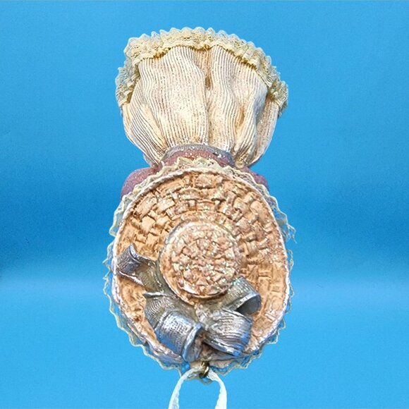 Louis Nichole 1999 Victorian Girl Ornament Kurt Adler Christmas Dangling Legs v2 - Picture 8 of 9